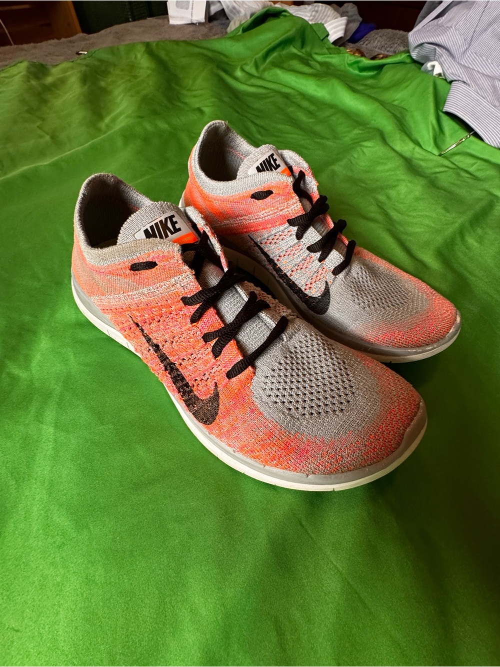 Nike Women’s Flyknit 4.0 Running Shoes - Gray & Pink size 7.5